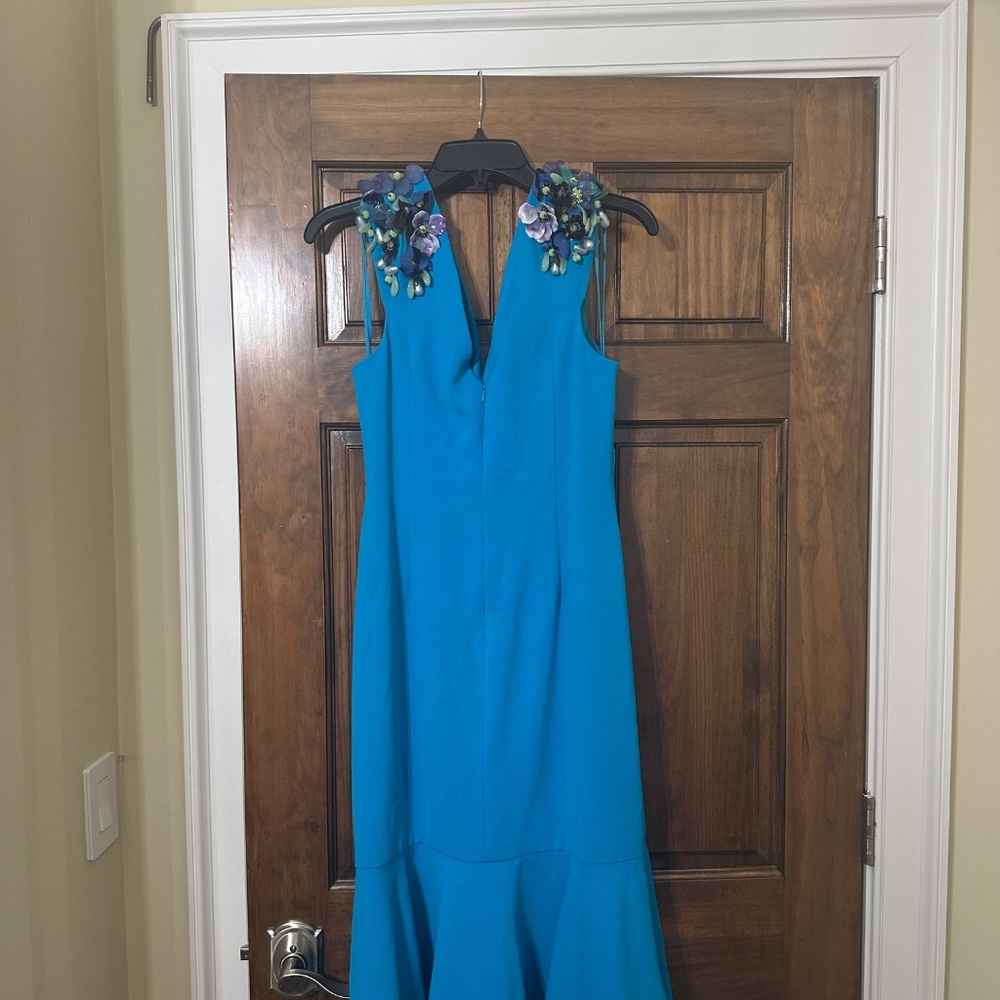 Shoulder-Detail Mermaid Dress - Picture 2 of 8